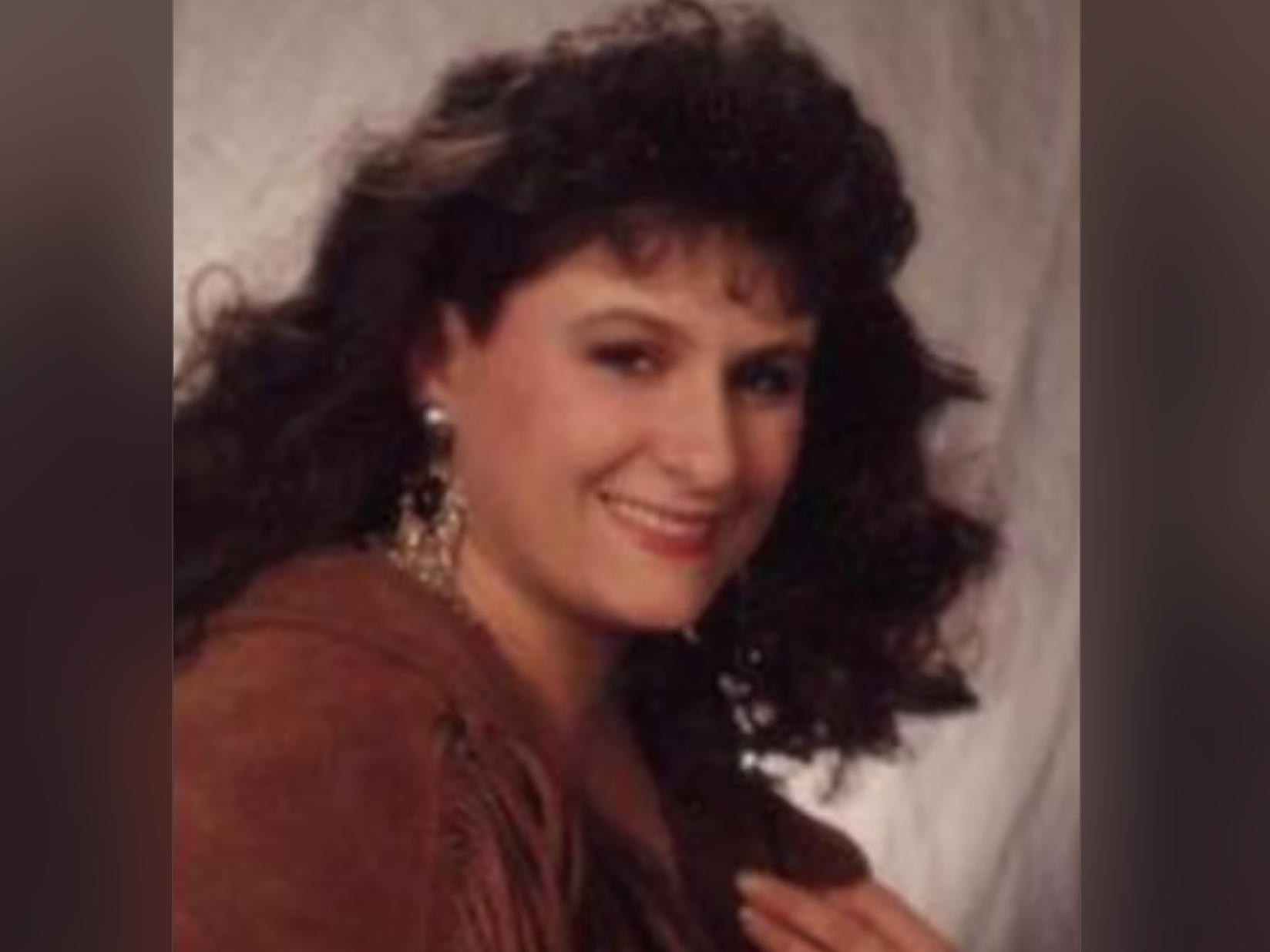 Mom of three who vanished 24 years ago after going Christmas shopping found ‘alive and well,’ police say