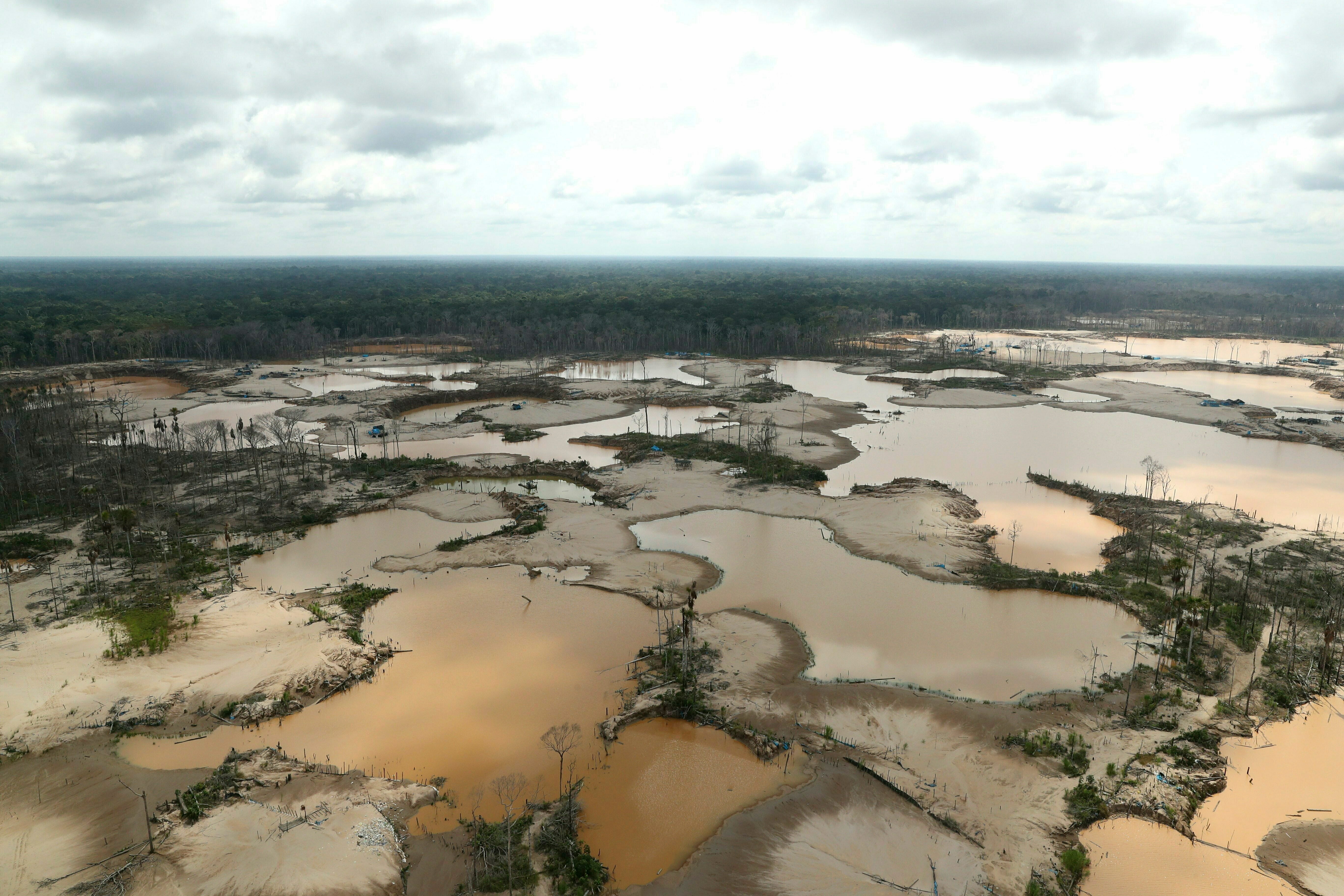 independent.co.uk - Steven Grattan - Illegal gold mining surges into new parts of Peru's Amazon, threatening rivers and lives