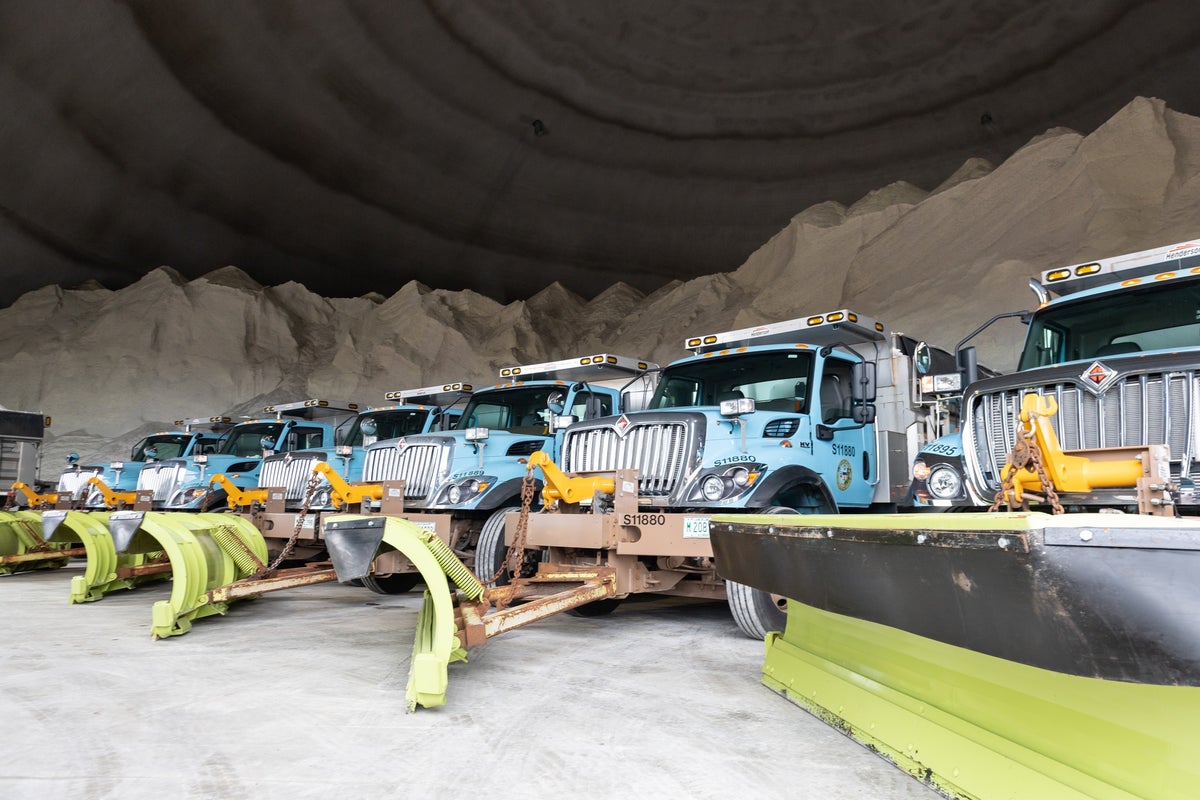 Chicago residents vote to name the newest snowplow ‘Abolish ICE’ in trolling of Trump Chicago residents vote to name the newest snowplow ‘Abolish ICE’ in trolling of Trump