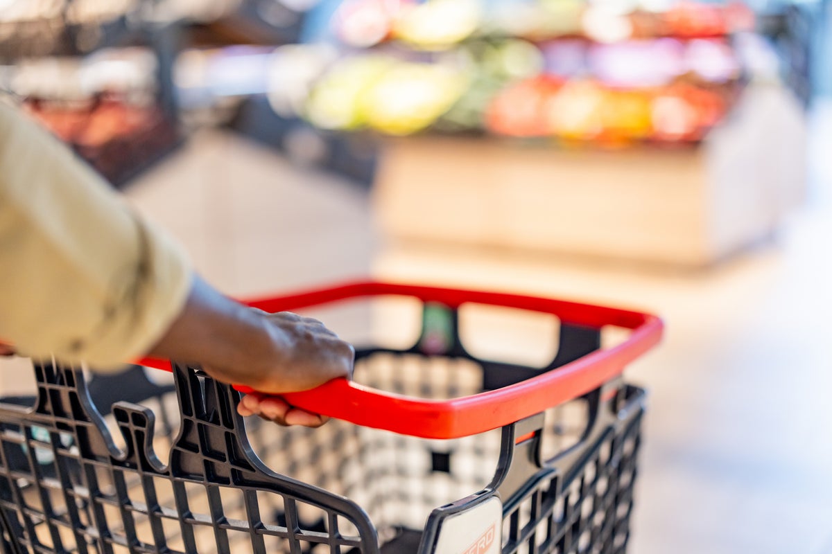 Authorities warning of new grocery store parking lot scam targeting young mothers