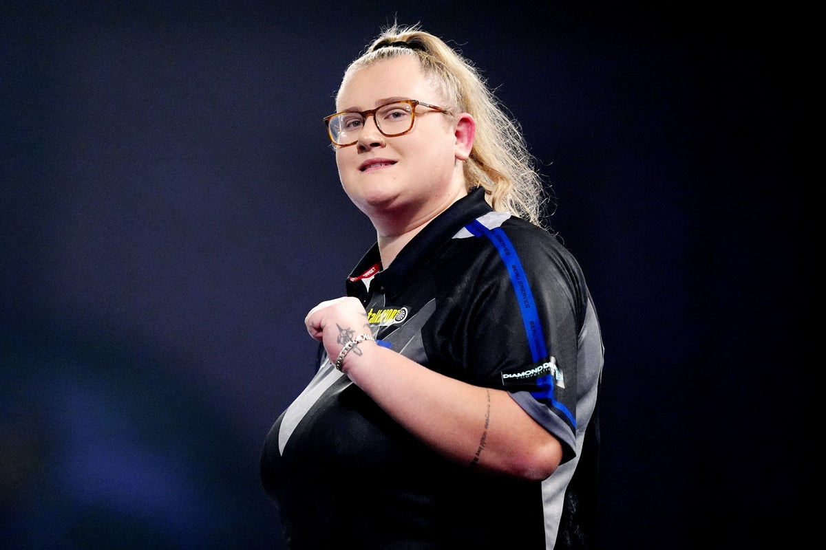 Beau Greaves becomes first woman to hit nine-darter on PDC ProTour