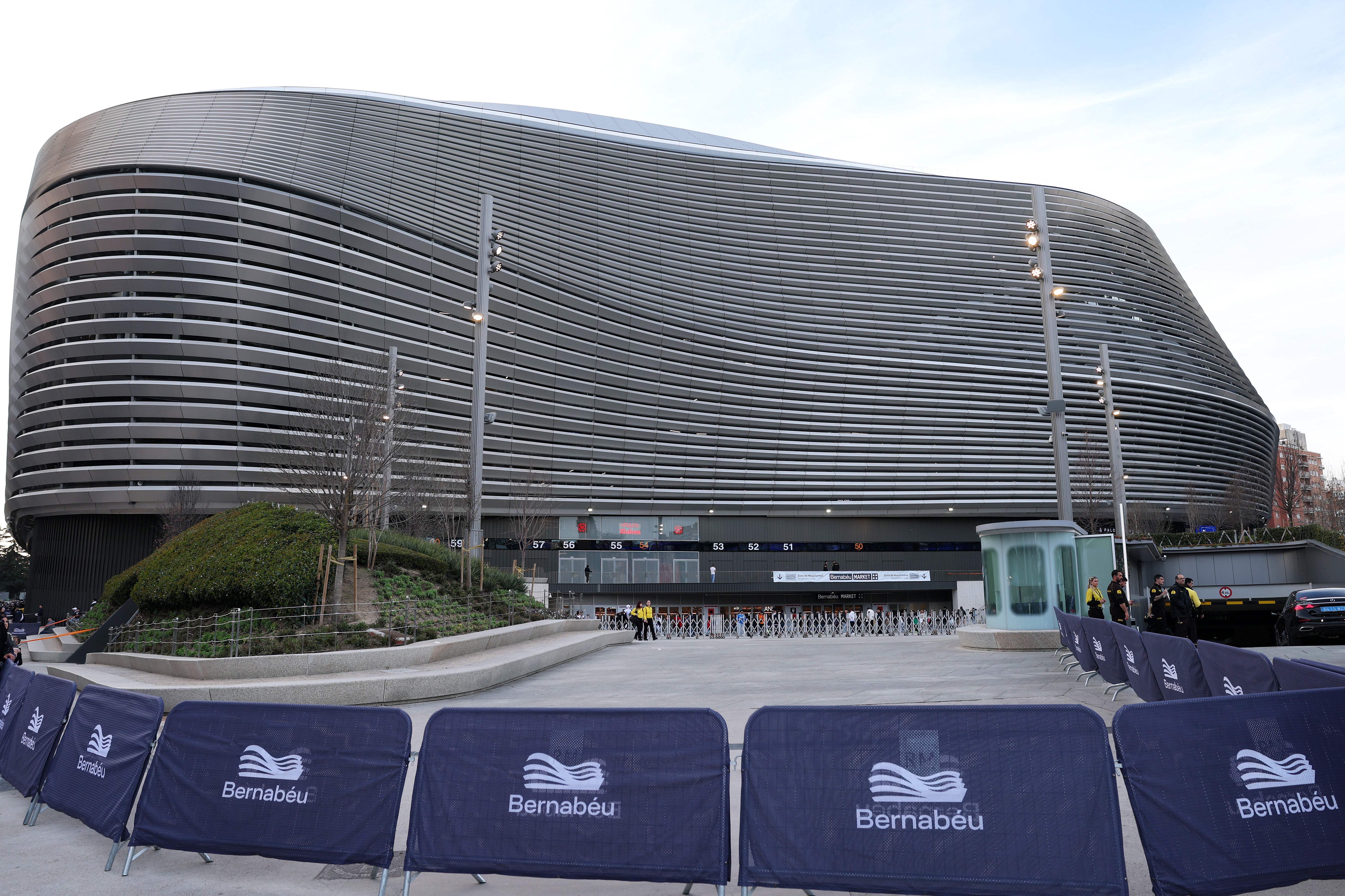 Real Madrid vs Benfica live: Team news and line-ups from Champions League play-off – UK Times