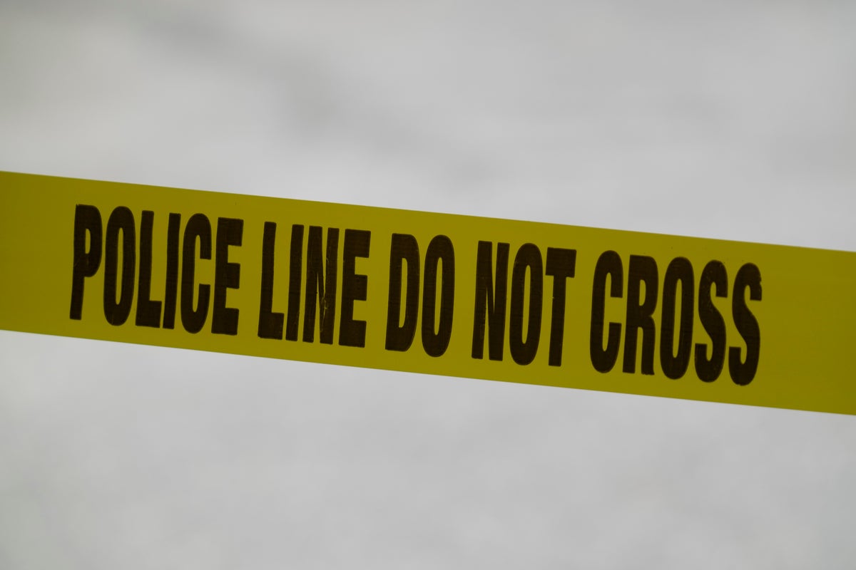 Five dead after crash between train and van on crossing in Mississippi – UK Times