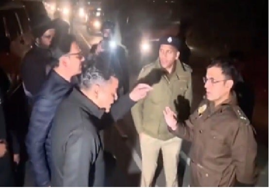 Cops went to arrest India AI summit’s shirtless protesters – and ended up getting booked themselves – UK Times