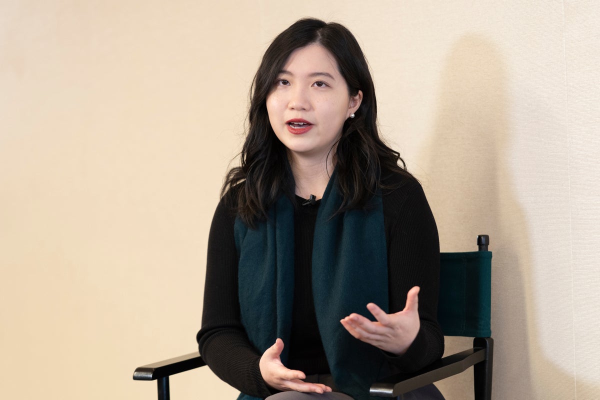 Exiled activist Anna Kwok vows to keep fighting after Hong Kong jails her father – UK Times Exiled activist Anna Kwok vows to keep fighting after Hong Kong jails her father – UK Times