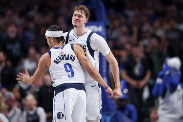 SPURS MAVERICKS