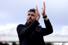Michael Carrick responds to Paul Scholes after social media criticism from former teammate