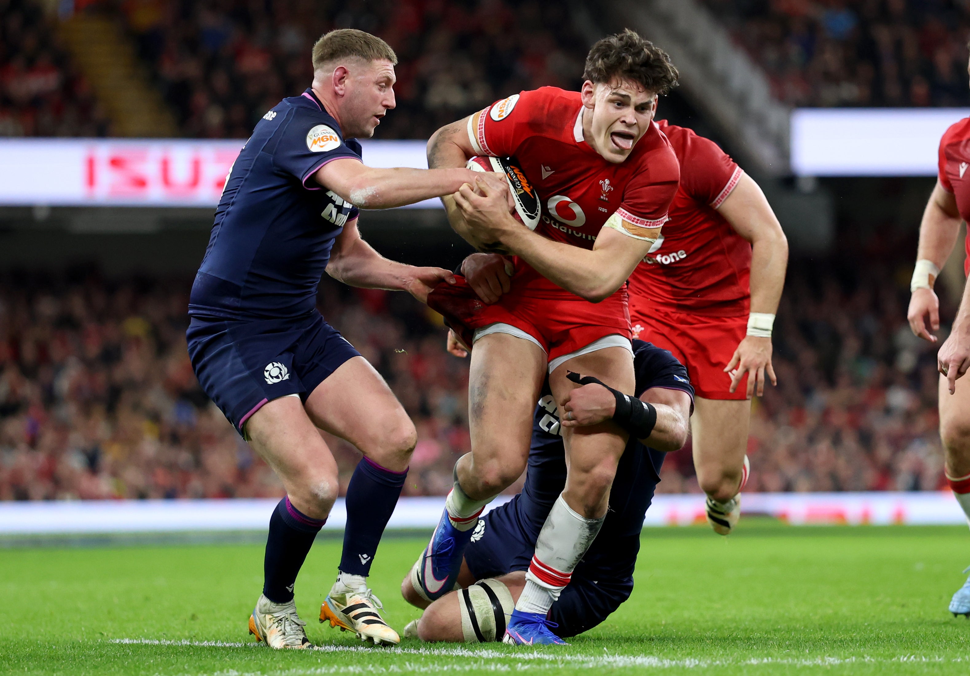 Eddie James says Wales ready to &lsquo;have a go&rsquo; at rampant Ireland