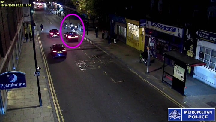 CCTV shows rapper Ghetts driving on wrong side of road before fatal ...