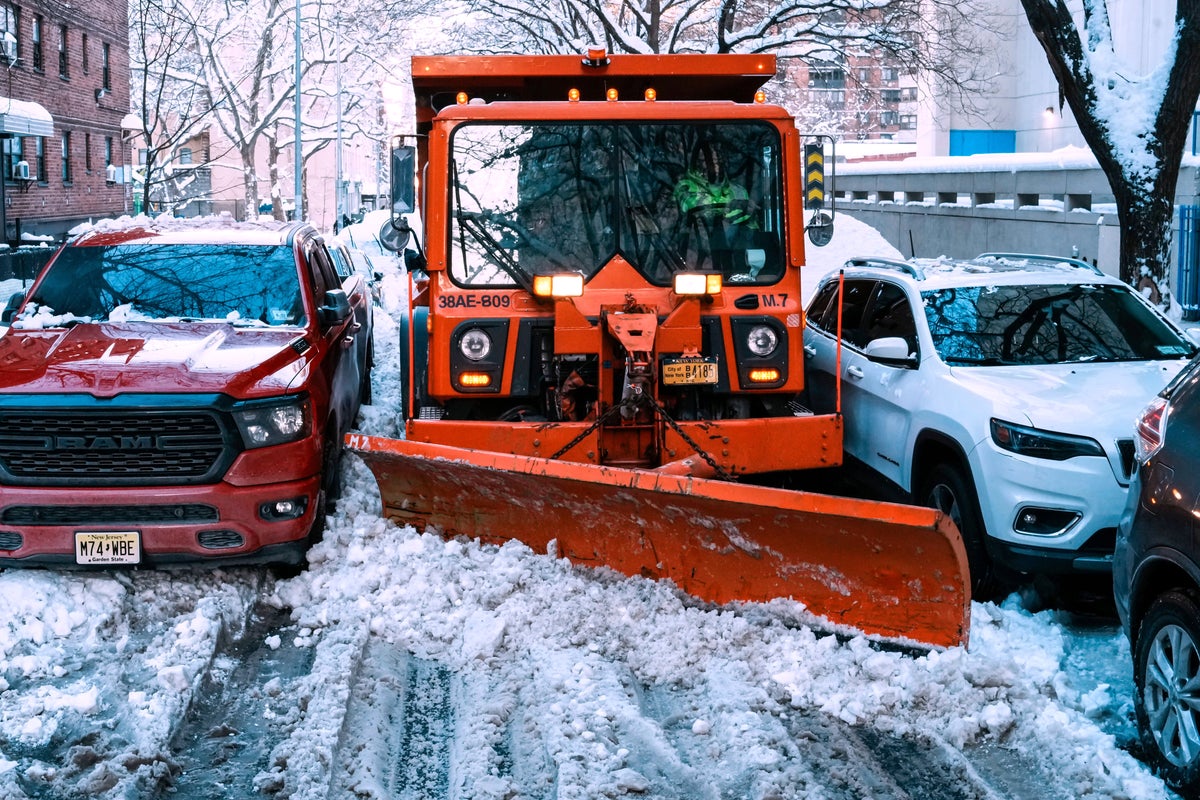 High-tech snowplows and AI help cities clean up from big storms – UK Times High-tech snowplows and AI help cities clean up from big storms – UK Times