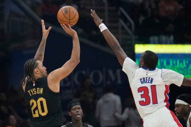 PISTONS-CAVALIERS
