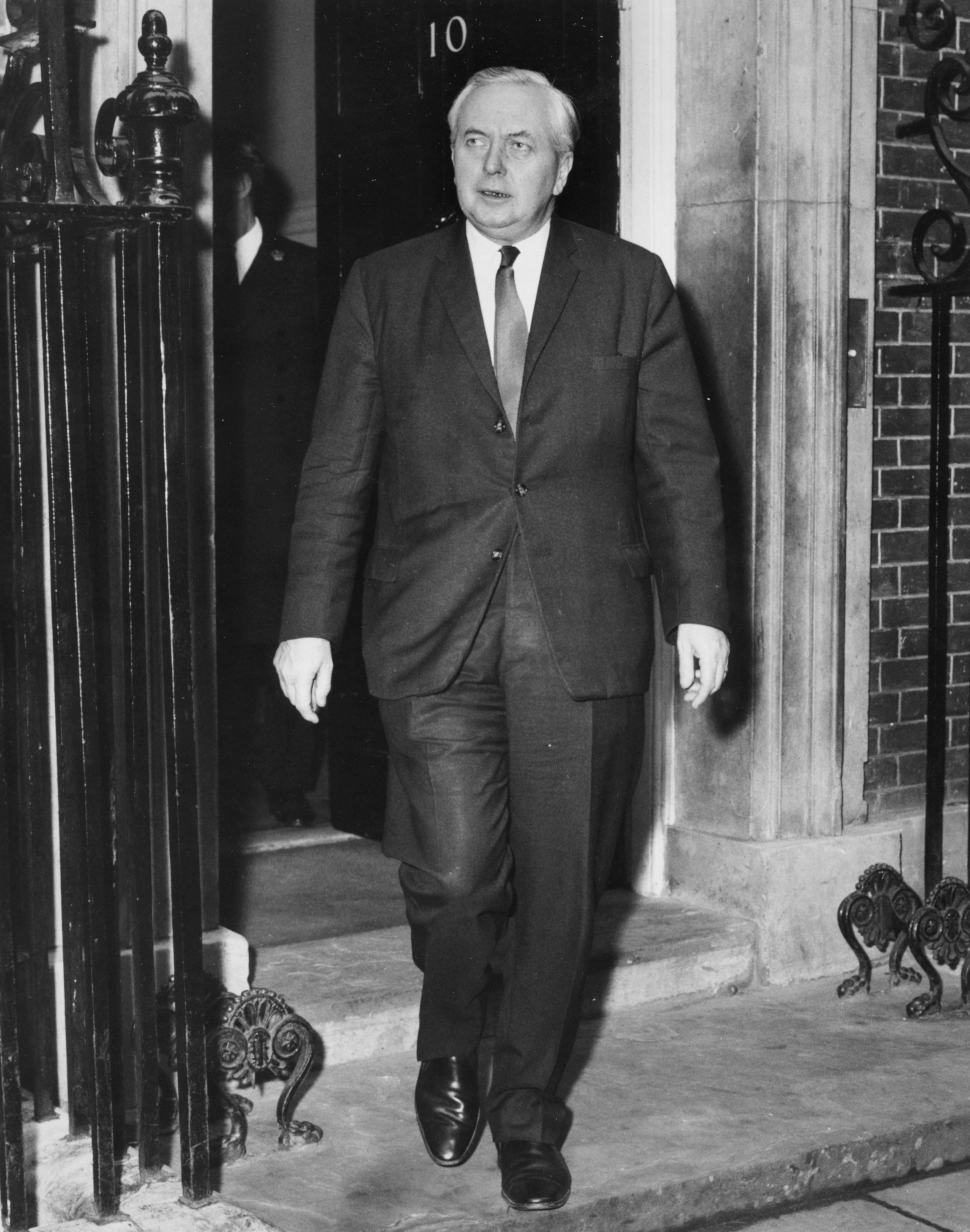 Harold Wilson rightly refused to send troops to Vietnam, despite US pressure
