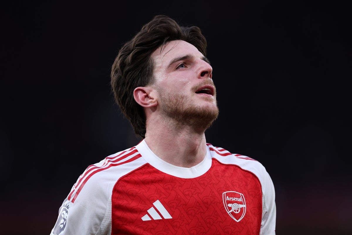 Brighton v Arsenal live: Declan Rice starts as Premier League leaders face latest title challenge 