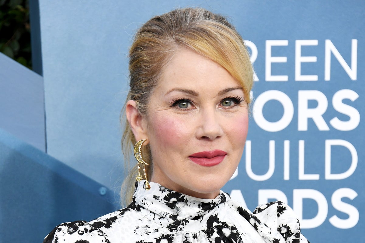 Christina Applegate says initial Anchorman offer was ‘offensive’ Christina Applegate says initial Anchorman offer was ‘offensive’