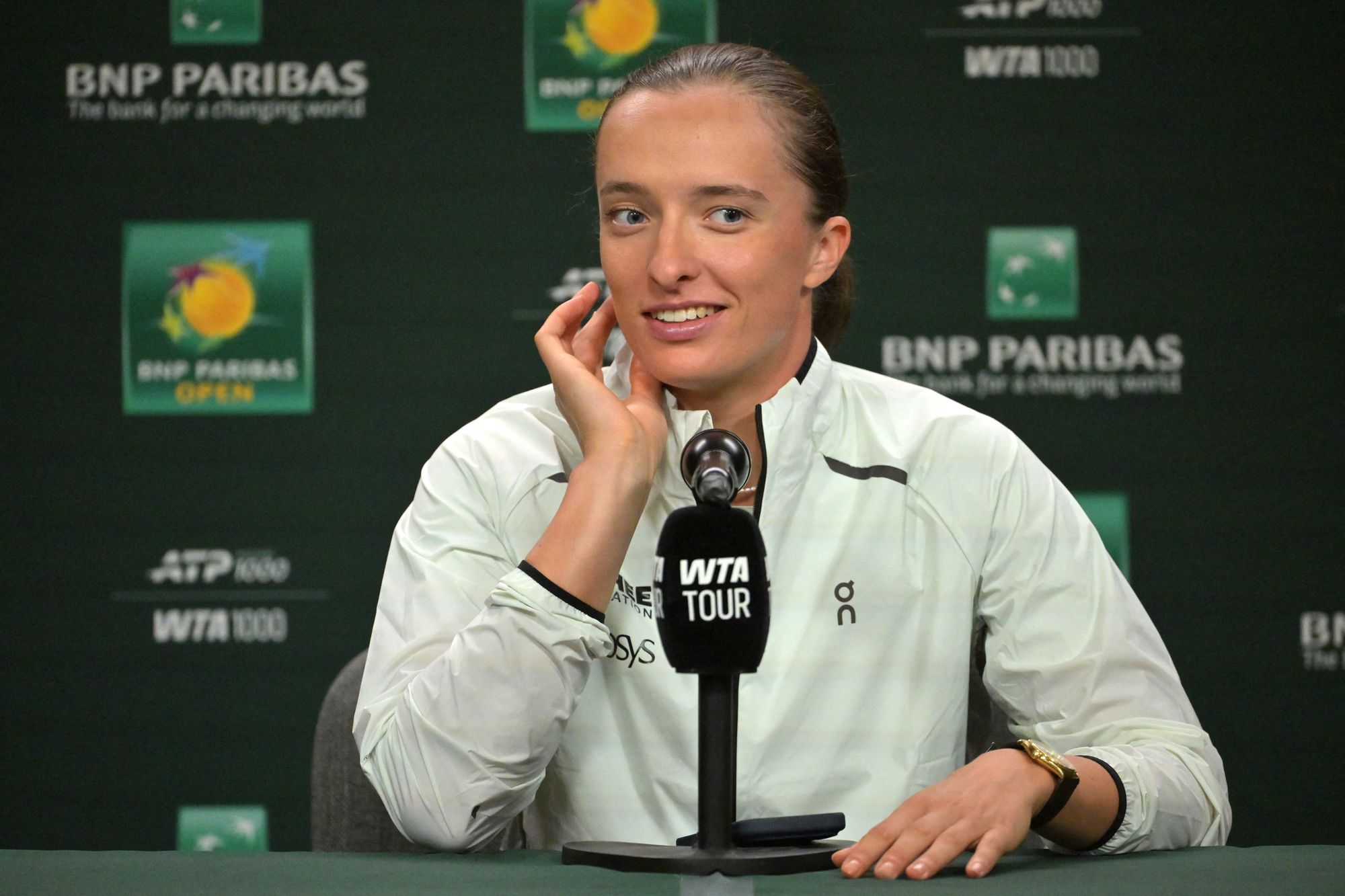 Iga Swiatek and Coco Gauff inspired by Alysa Liu's journey from teen  burnout to Olympic gold | The Independent