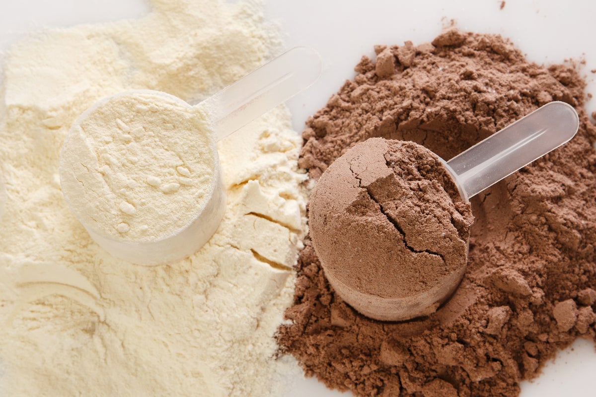 The difference between whey protein concentrate and isolate, explained by an expert