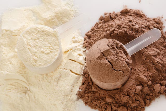<p>Expertos explican las diferencias entre proteína whey concentrada y aislada, y cuál elegir </p>