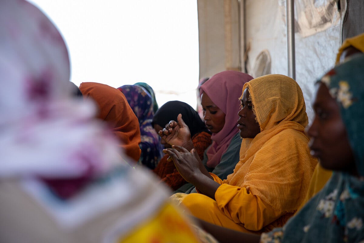 Women are involved in complaints committees in Chad to report back on disaster responses