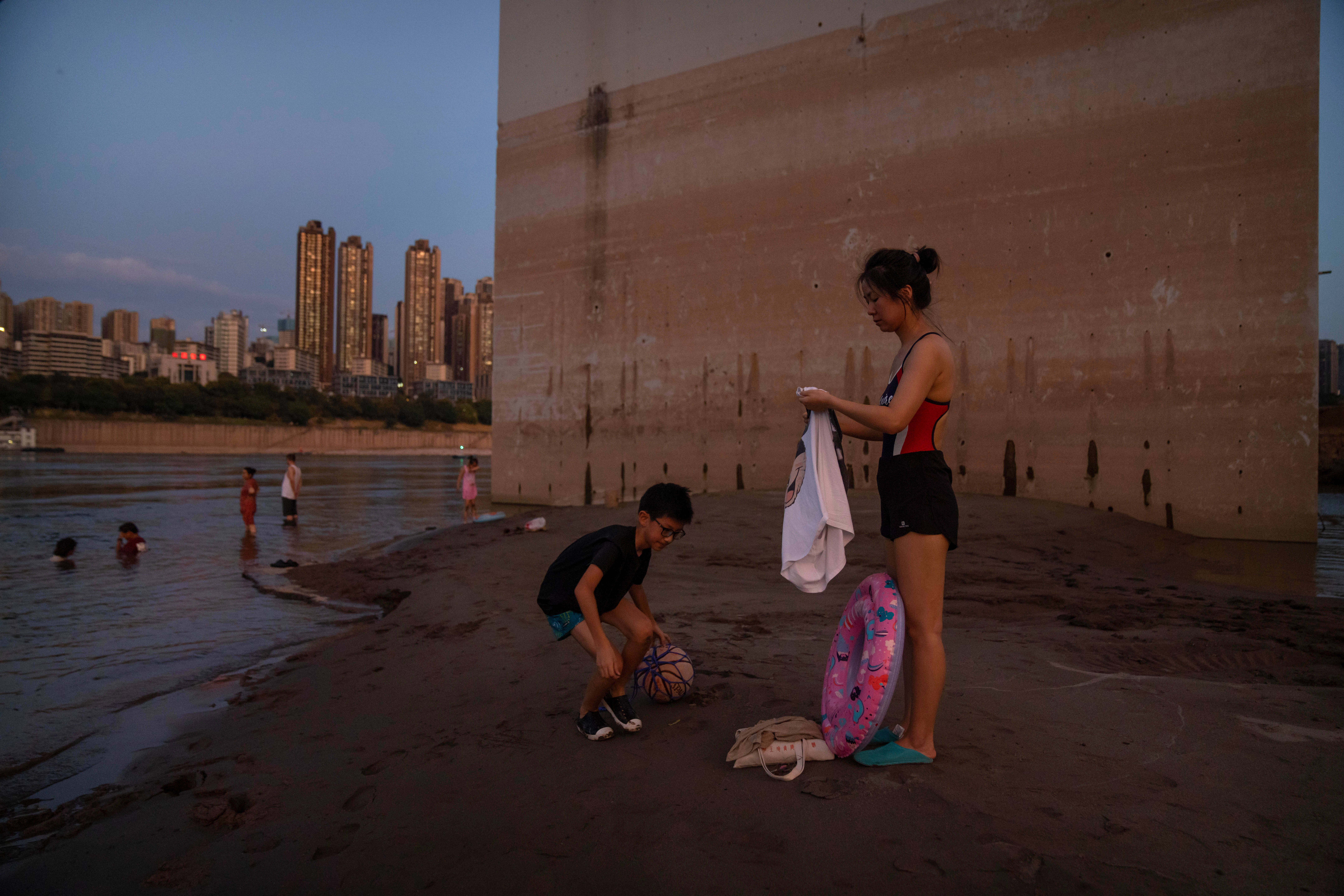 Climate Heat Waves and Drought