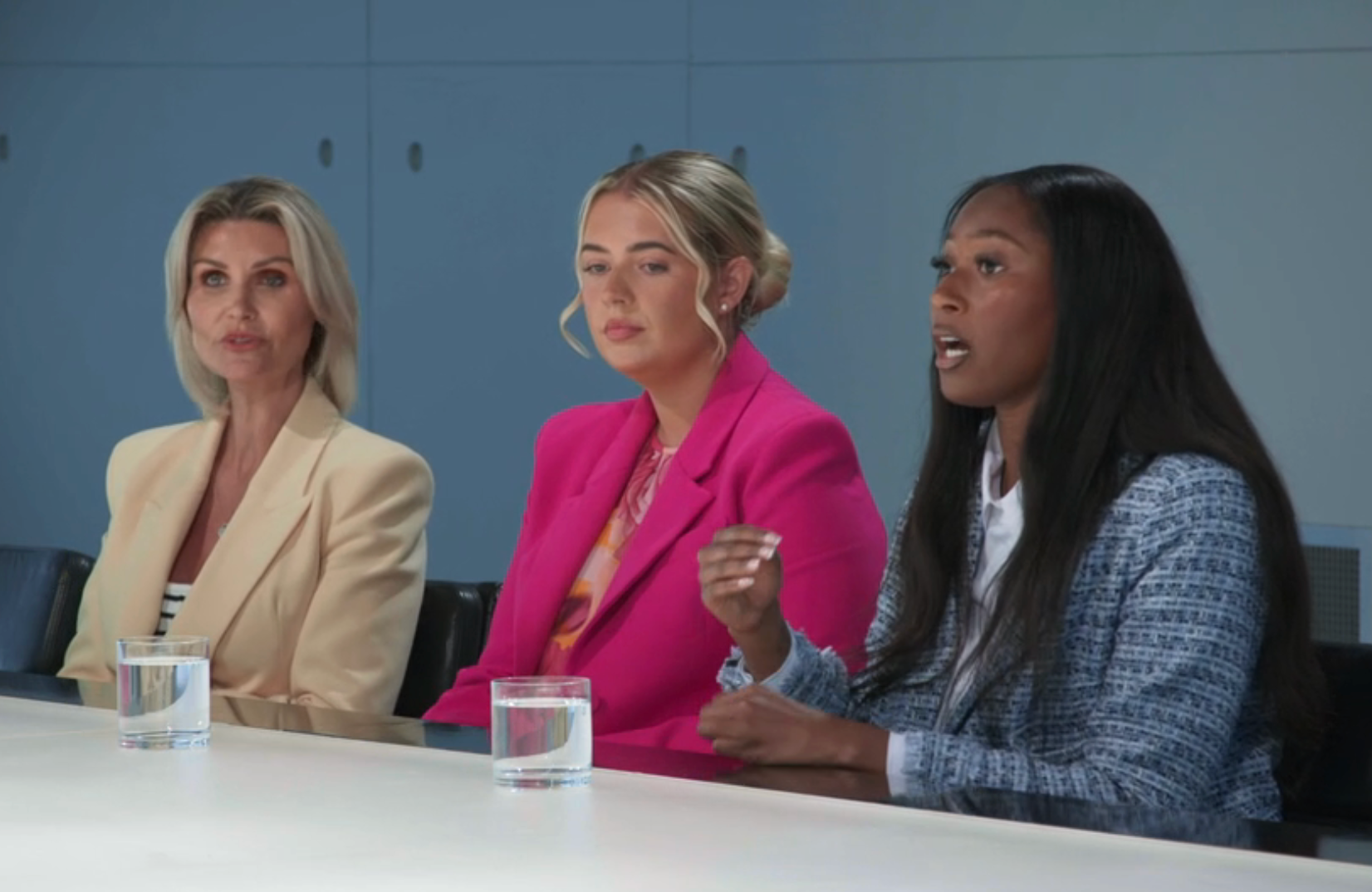 Cooper, Ruiter e Saunders furono tutti licenziati da 