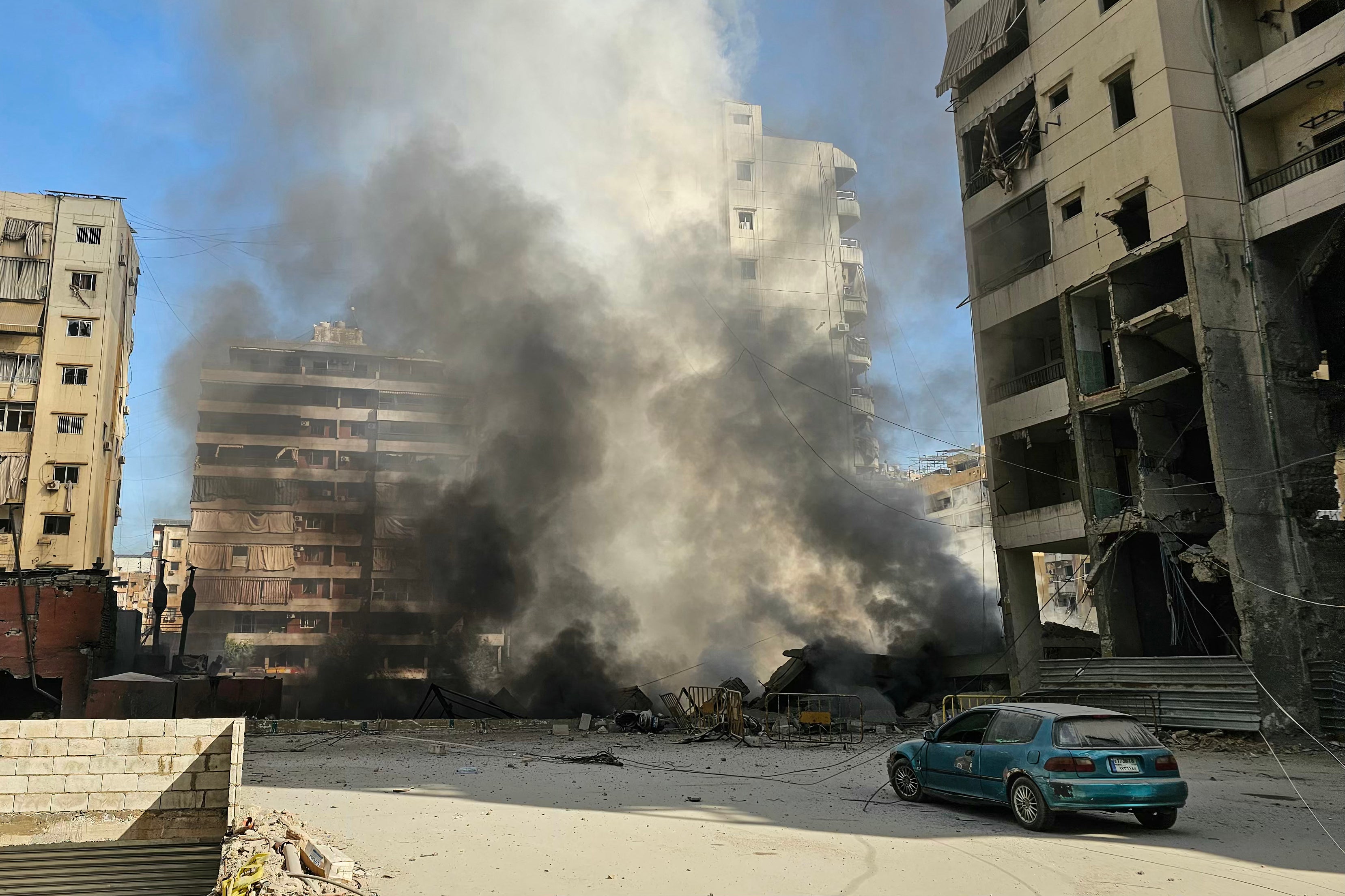 More than 100,000 Lebanese in shelters after ‘unprecedented’ Israeli warnings