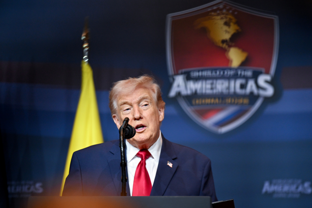 Trump goes off about interpreter in front of Latin American leaders in Doral Trump goes off about interpreter in front of Latin American leaders in Doral