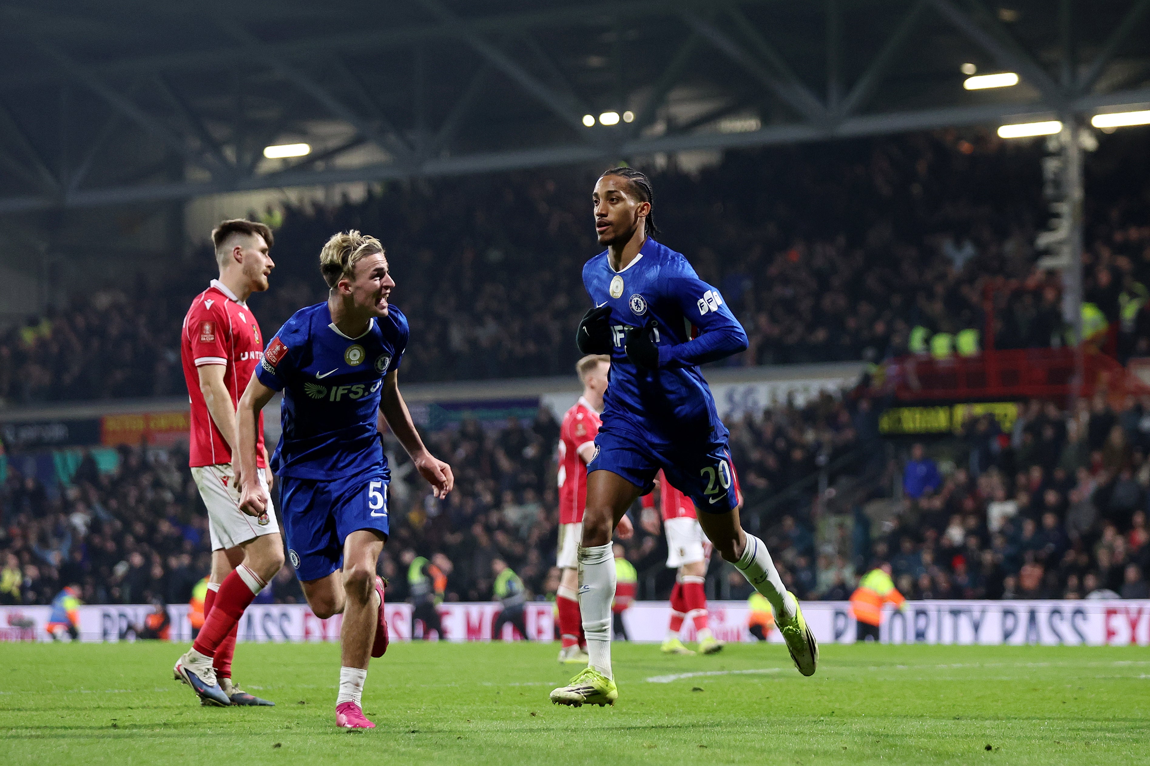 Wrexham denied Hollywood ending but cause Chelsea huge FA Cup scare
