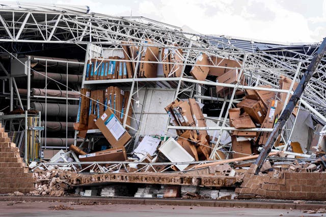 At least 6 dead as ‘large and extremely dangerous tornado’ tears ...