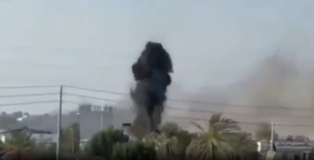 <p>El video que parece mostrar el impacto de un Tomahawk en Minab fue analizado por The Independent</p>