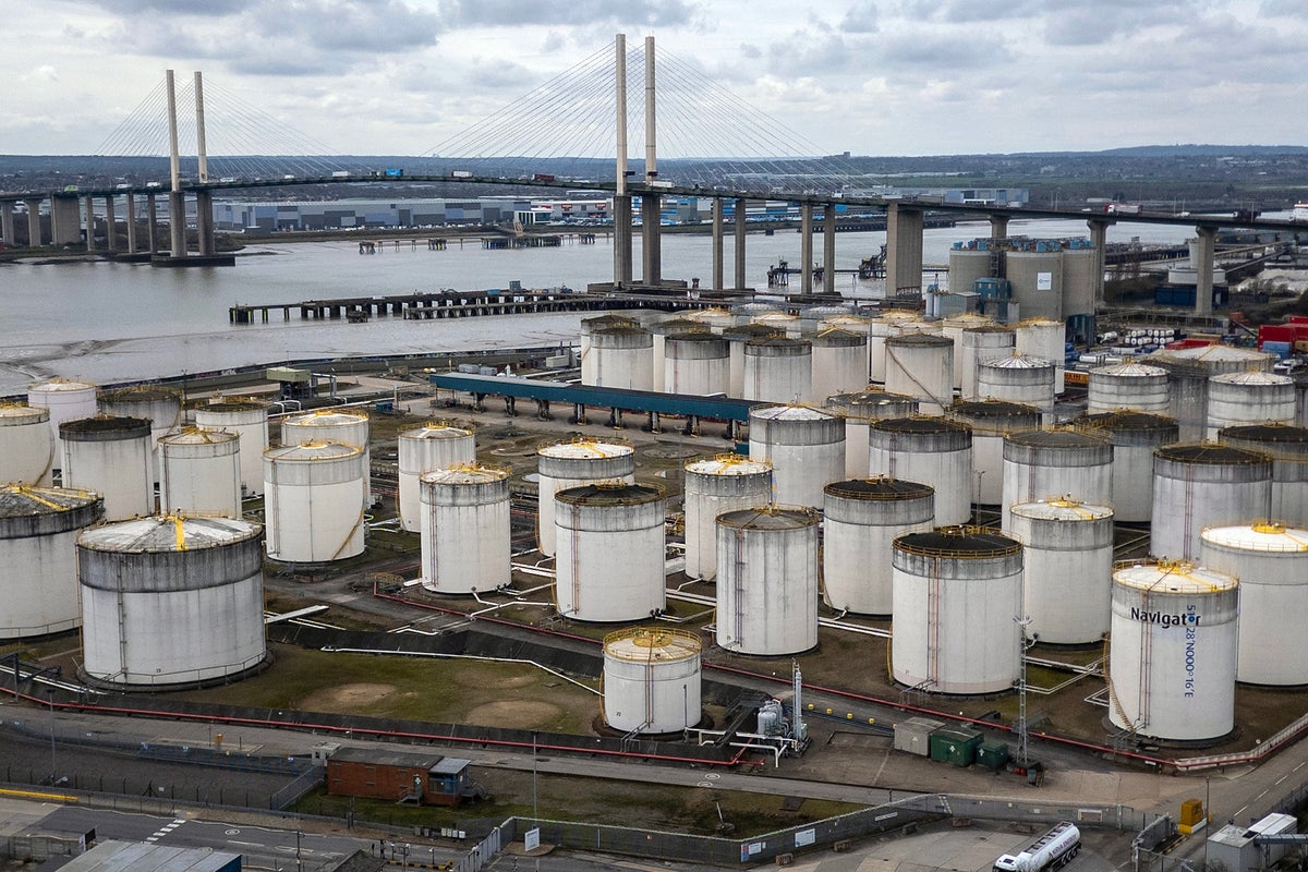 Iran war: UK inflation warning as soaring oil prices threaten 3% high