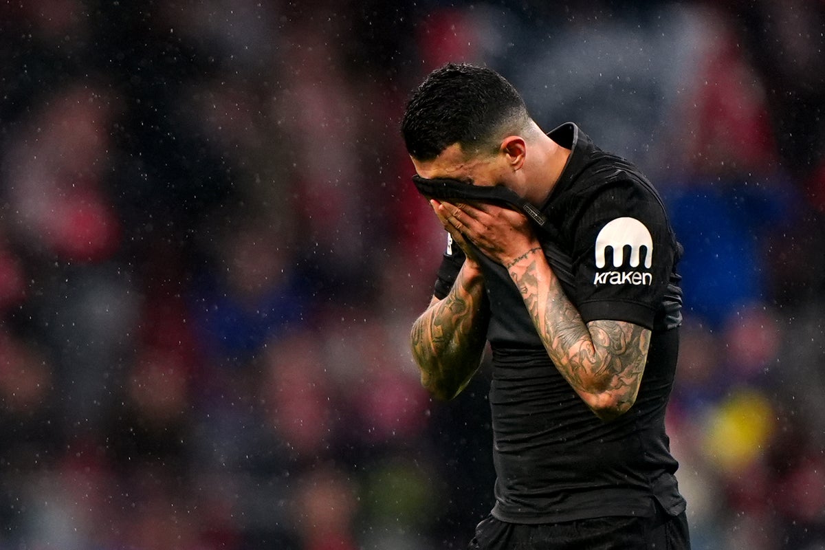 Tottenham lose their balance, the ball and all remaining dignity in abject defeat to Atletico Tottenham lose their balance, the ball and all remaining dignity in abject defeat to Atletico