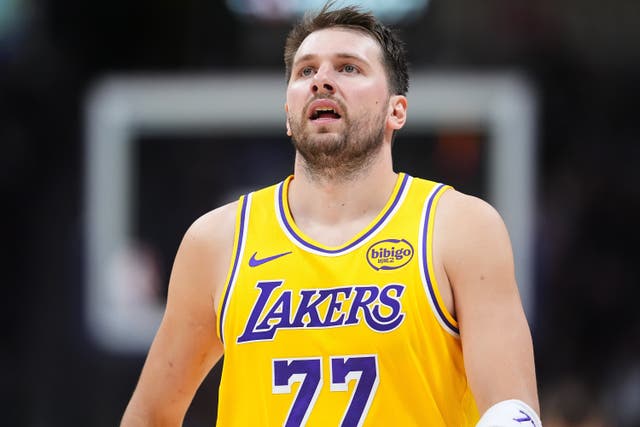 LAKERS-DONCIC