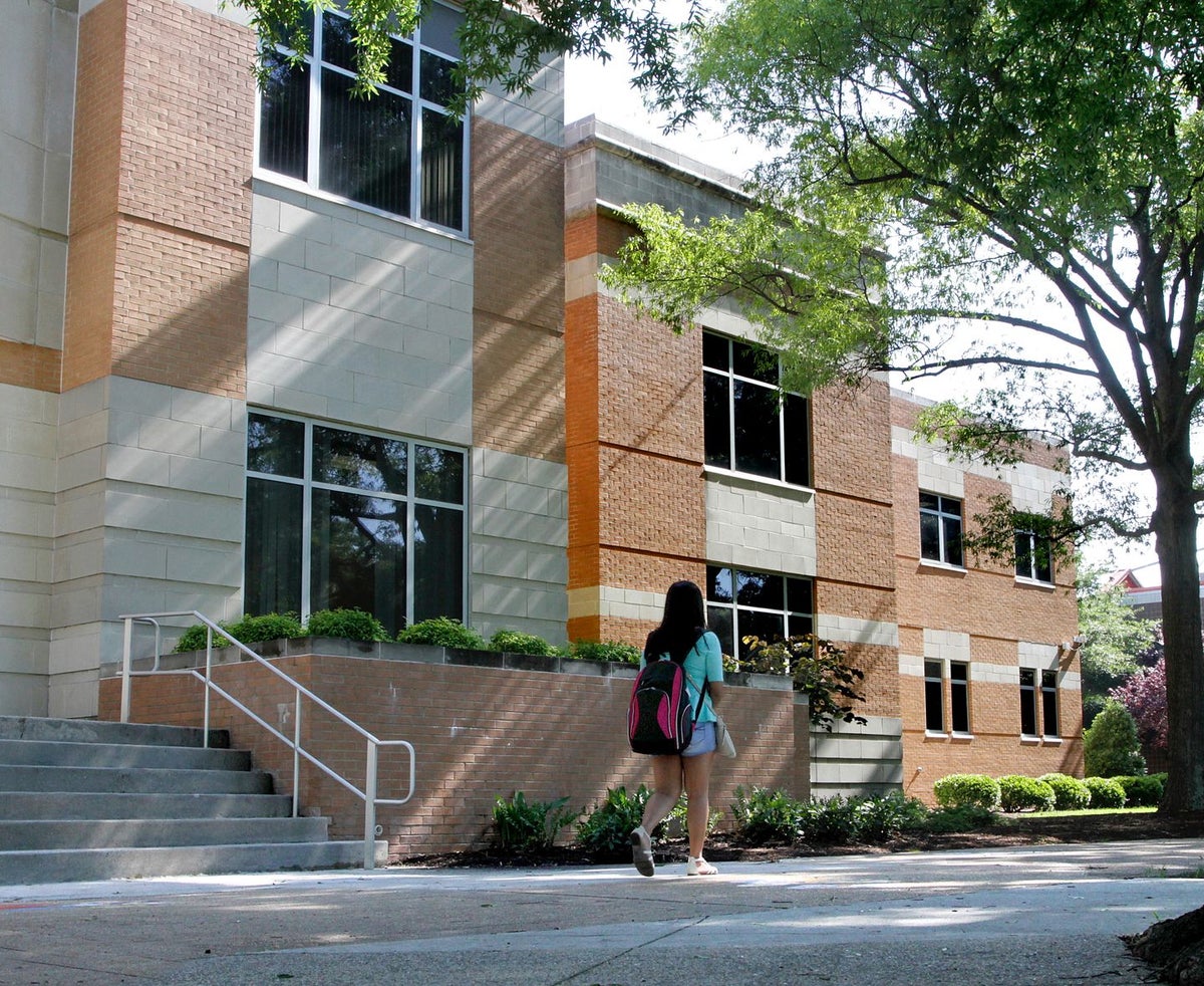 Operational Failures and Response Kinematics in High-Velocity Campus Shootings