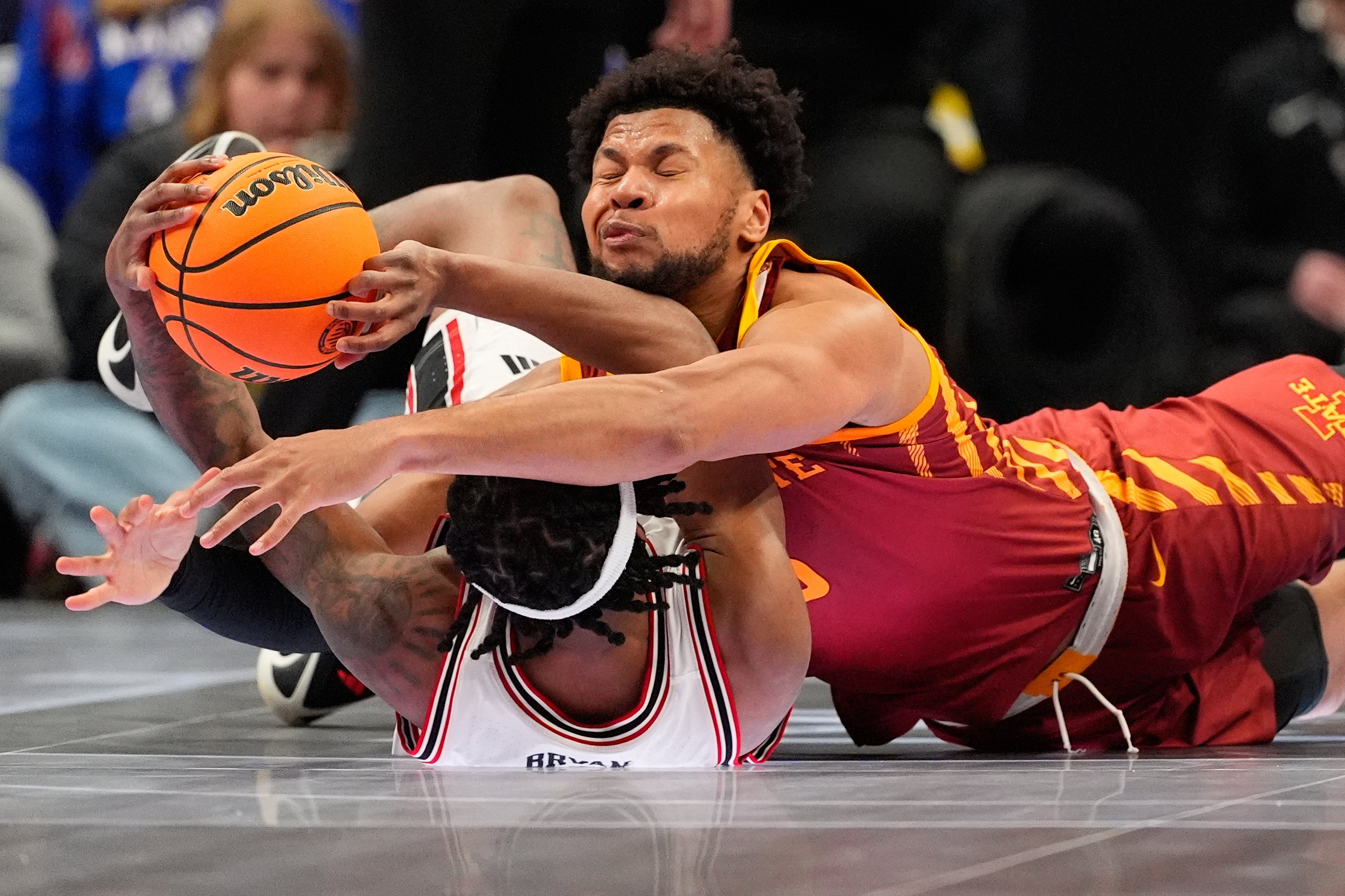 March Madness is famously unpredictable, with frequent ‘upsets’ in which teams with low expectations surprise everyone by beating opponents that were tipped to win