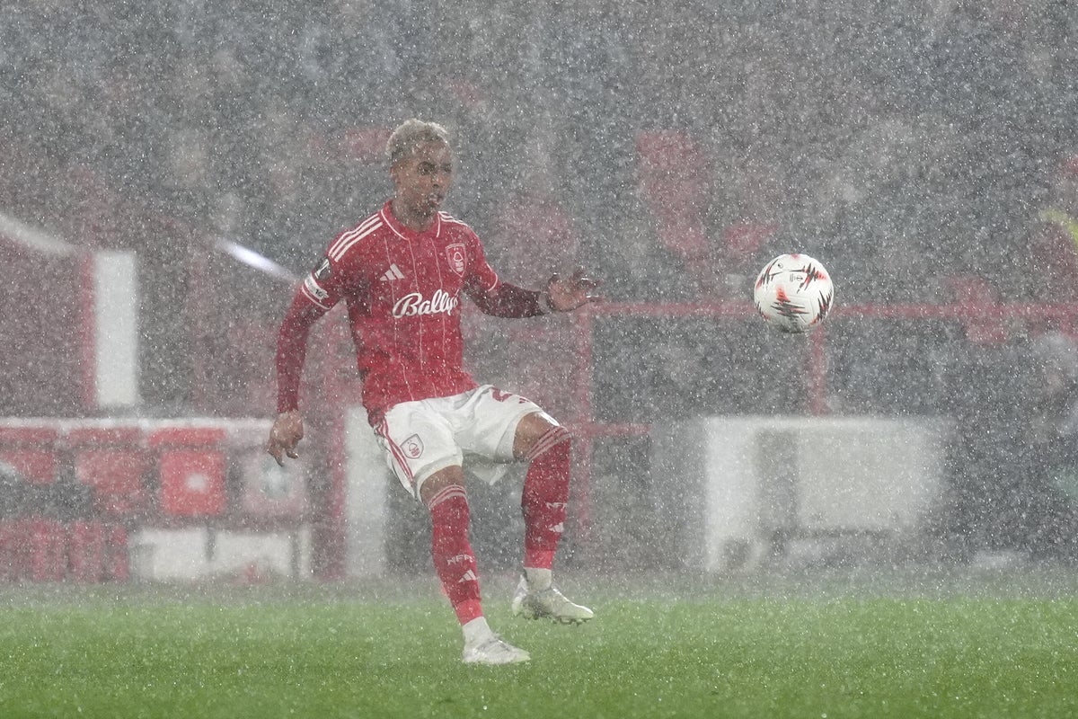 Omari Hutchinson&rsquo;s complaints about bad weather affecting face cream mocked by fans