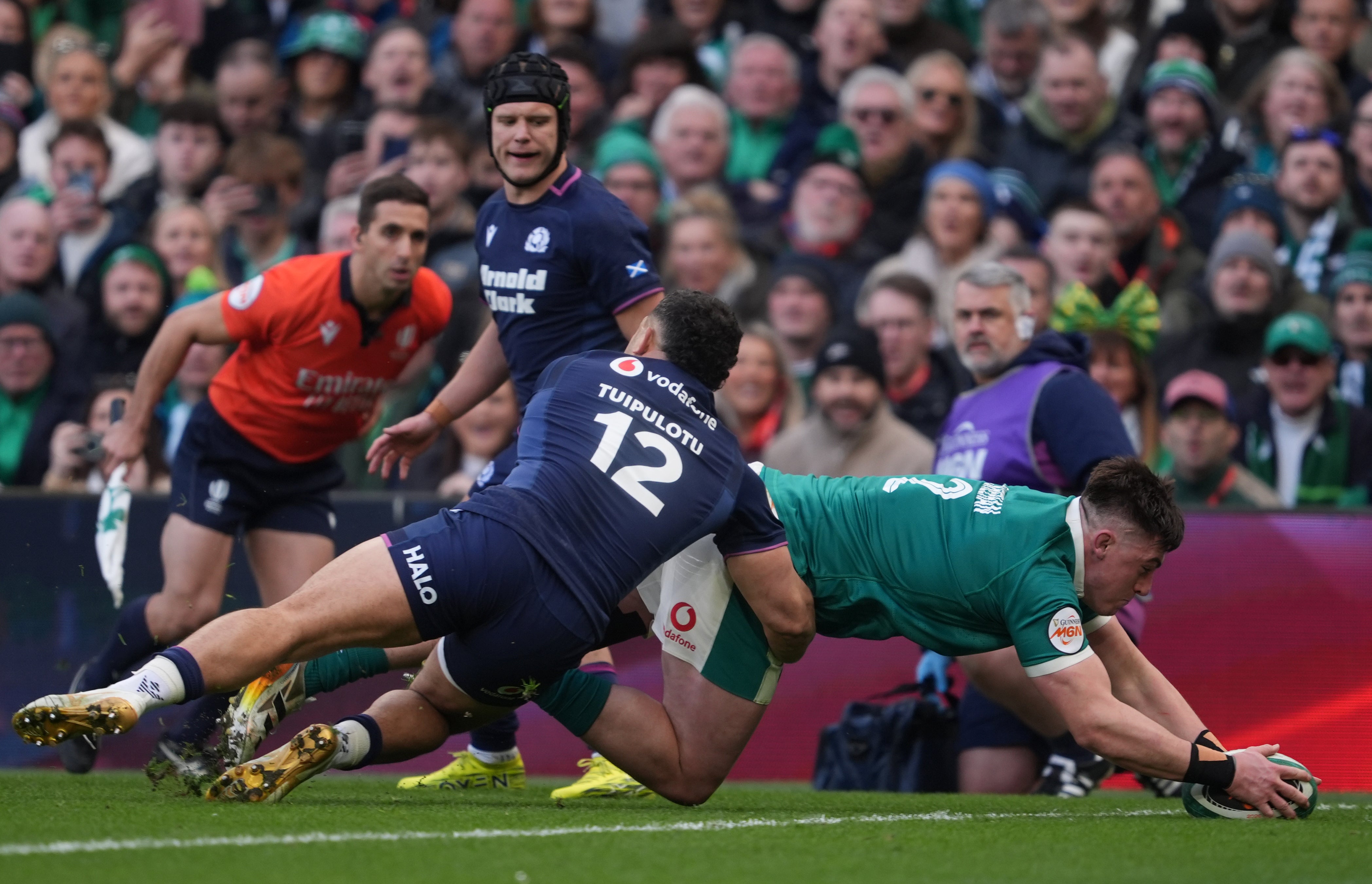 Dan Sheehan went over from a lineout maul