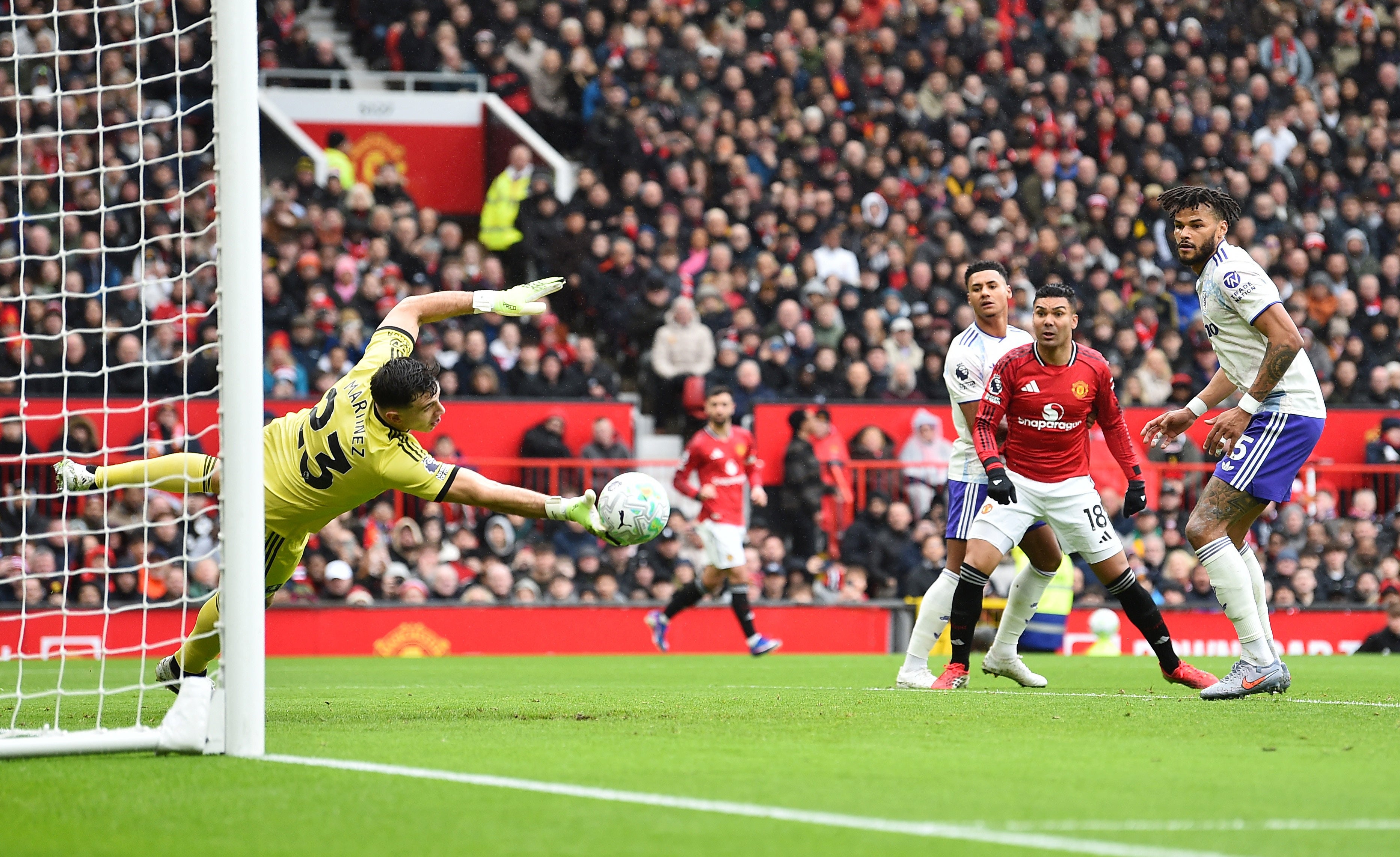 Manchester United vs Aston Villa: Premier League Clash Today