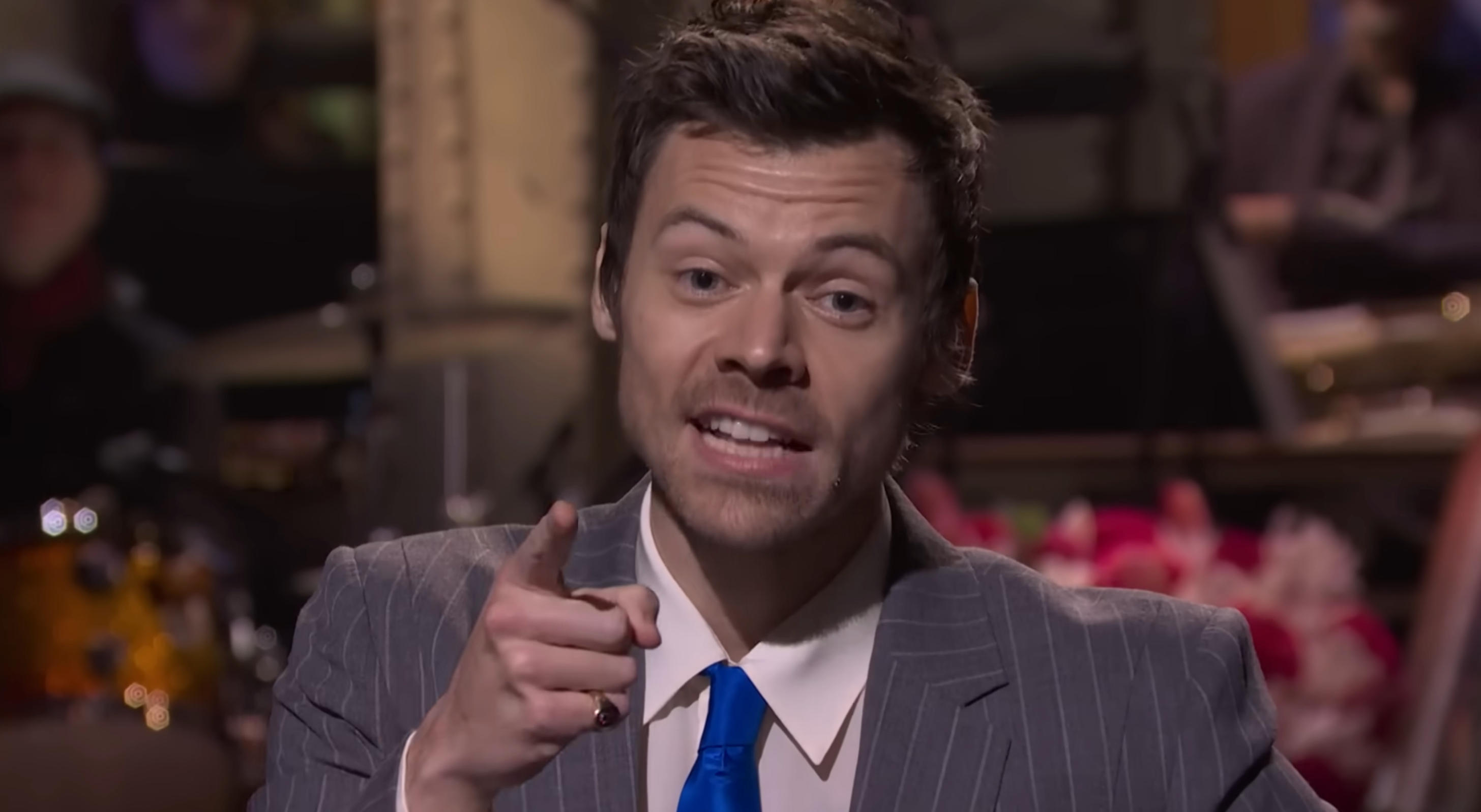 Harry Styles addresses &lsquo;queerbaiting&rsquo; criticism in SNL opening monologue