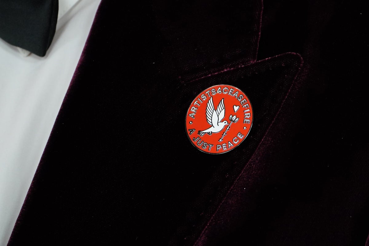 Politically charged awards season ends with some at Oscars advocating for peace in Gaza – UK Times