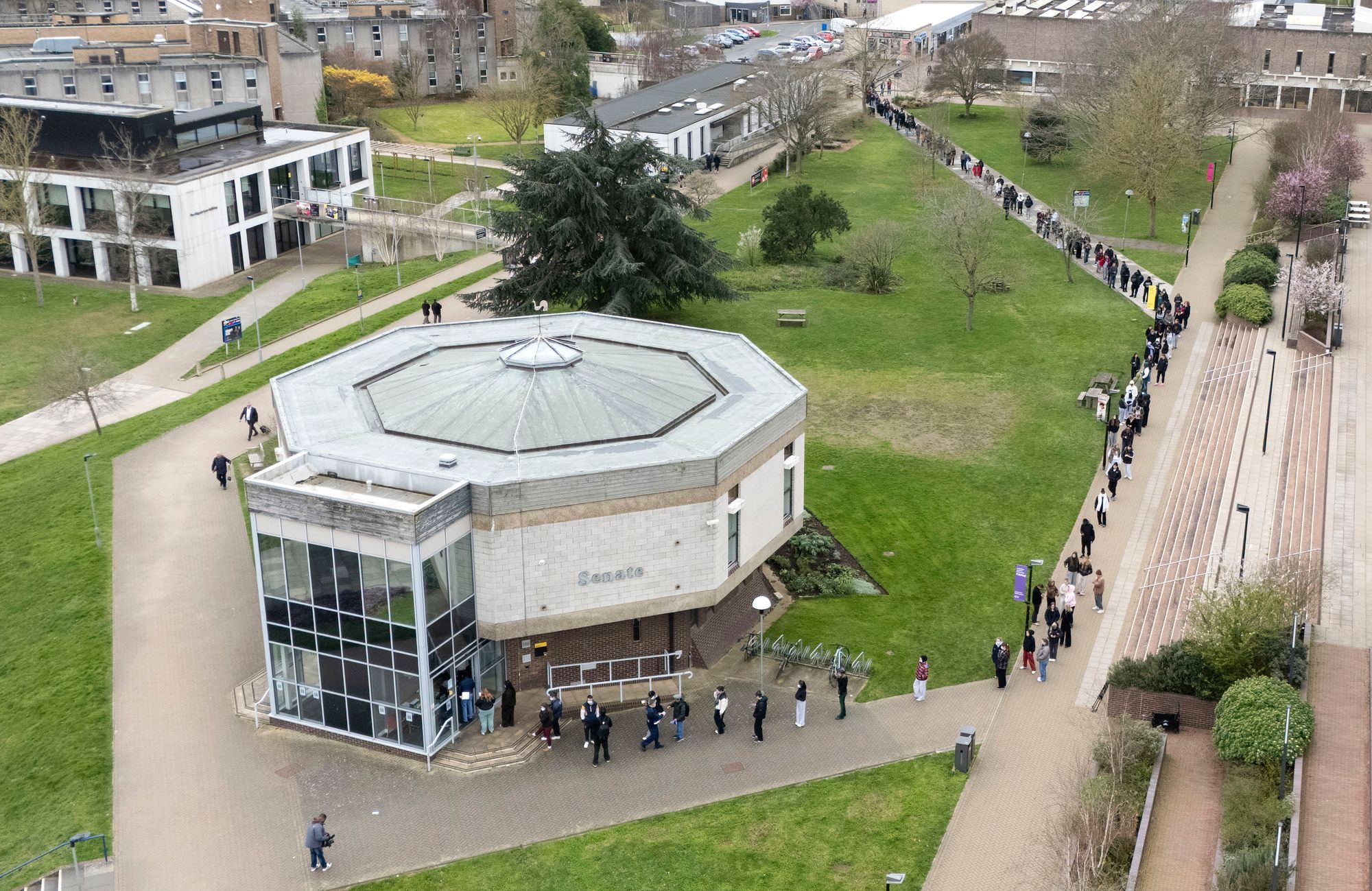 The UKHSA and university sent letters to all 16,000 students at the University of Kent