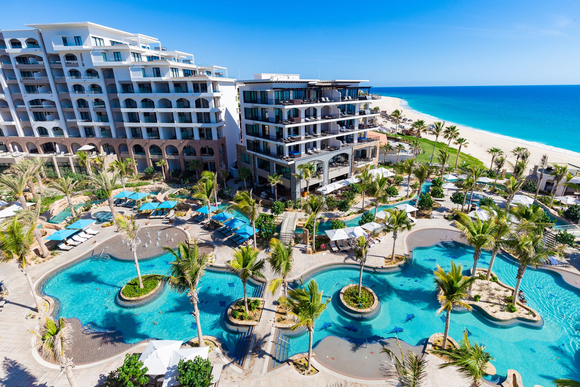 Villa La Valencia Beach Resort & Spa Mexico has a kids-stay-free spring break package