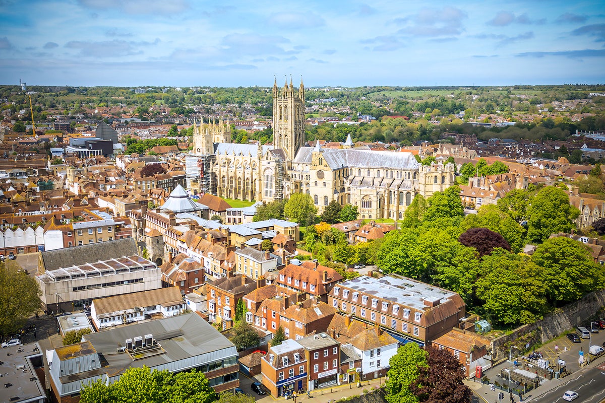 School pupil among two dead after Kent meningitis outbreak