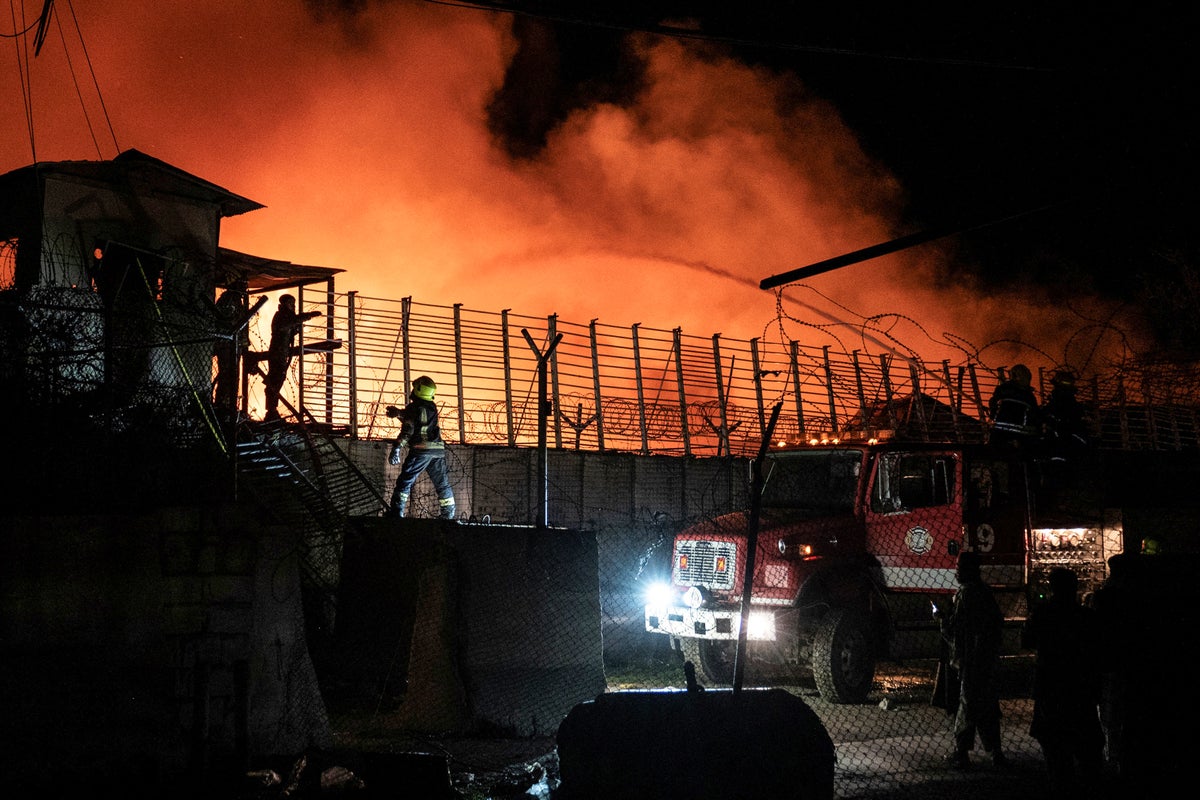 Afghans search for loved ones in rubble of Kabul rehab centre bombed by Pakistan – UK Times Afghans search for loved ones in rubble of Kabul rehab centre bombed by Pakistan – UK Times