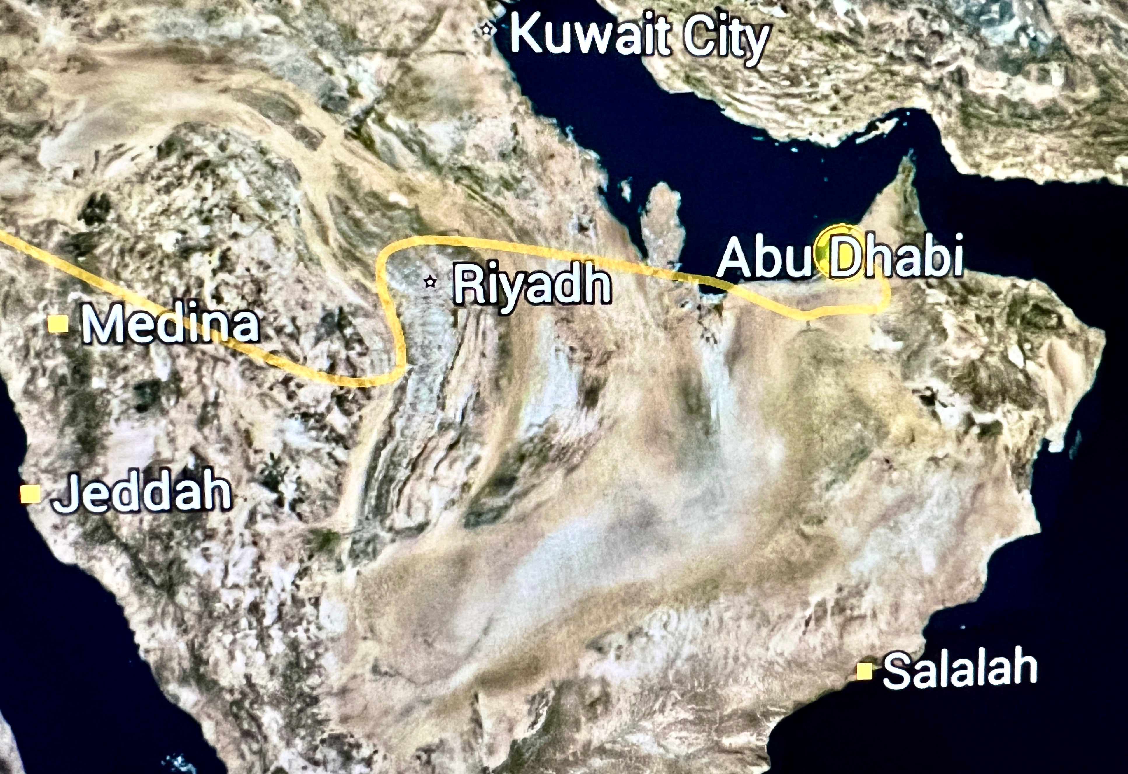 Long and winding: Route of Etihad flight EY61 over the Arabian Peninsula