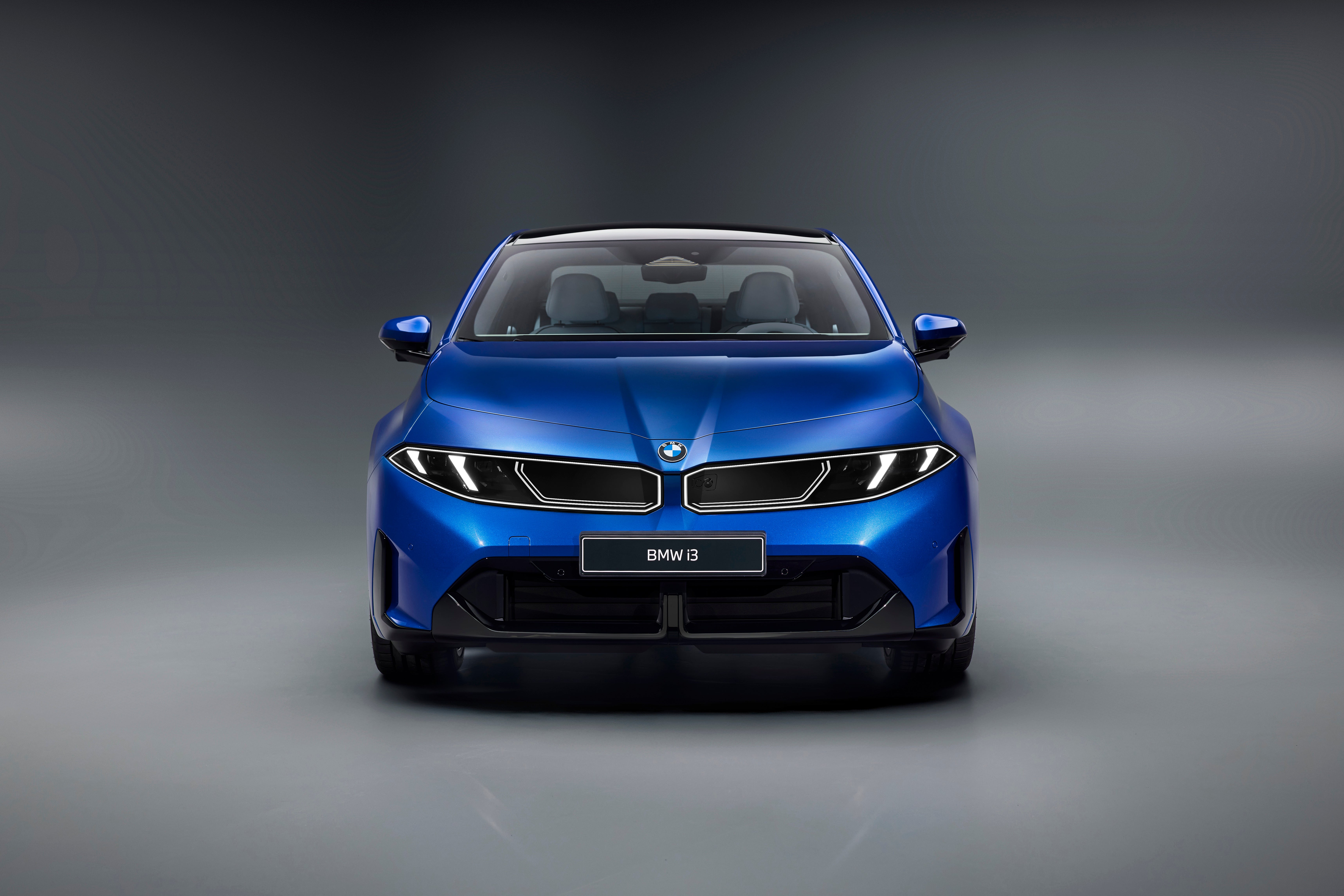 A new interpretation of BMW's twin headlights features on the new i3 with a new light signature, too.