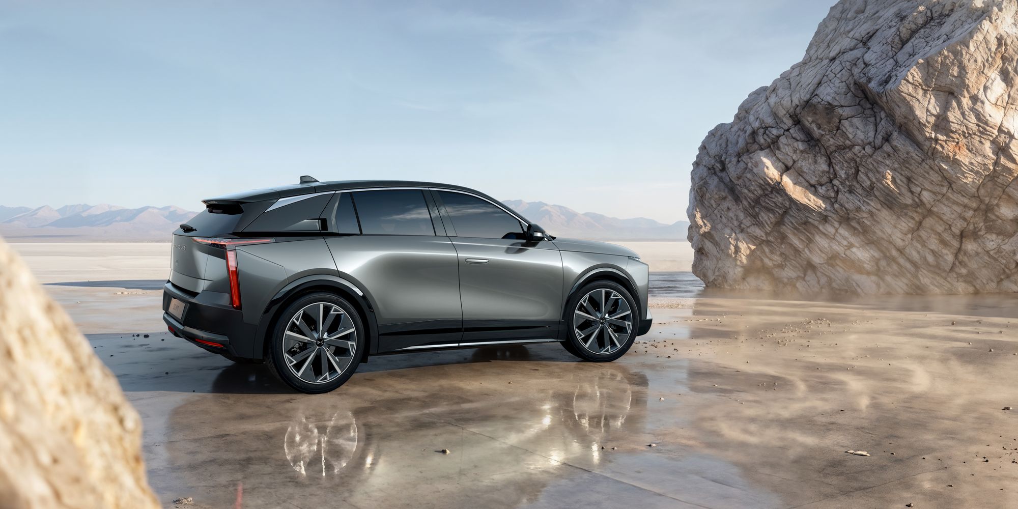 The DS No7 is slightly bigger than the DS7 it replaces