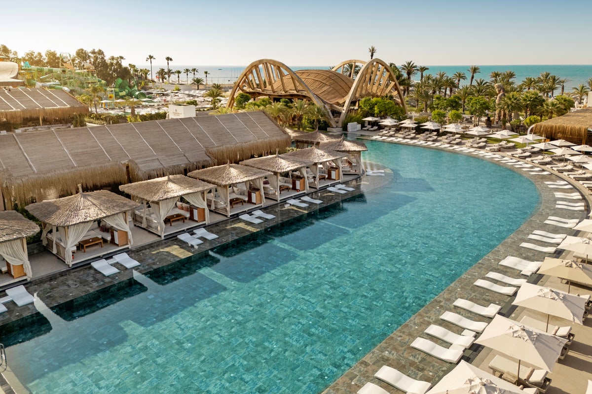 Turkey&rsquo;s Riviera: Sun-Soaked Beaches, Coastal Towns and Luxury Golf Resorts