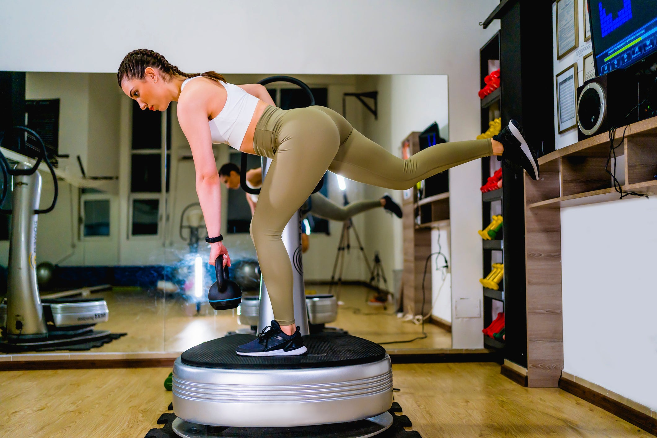 The limited science on vibration plates, following related research on occupational vibration therapy, has provided varied results since they first emerged in the early 2000s.