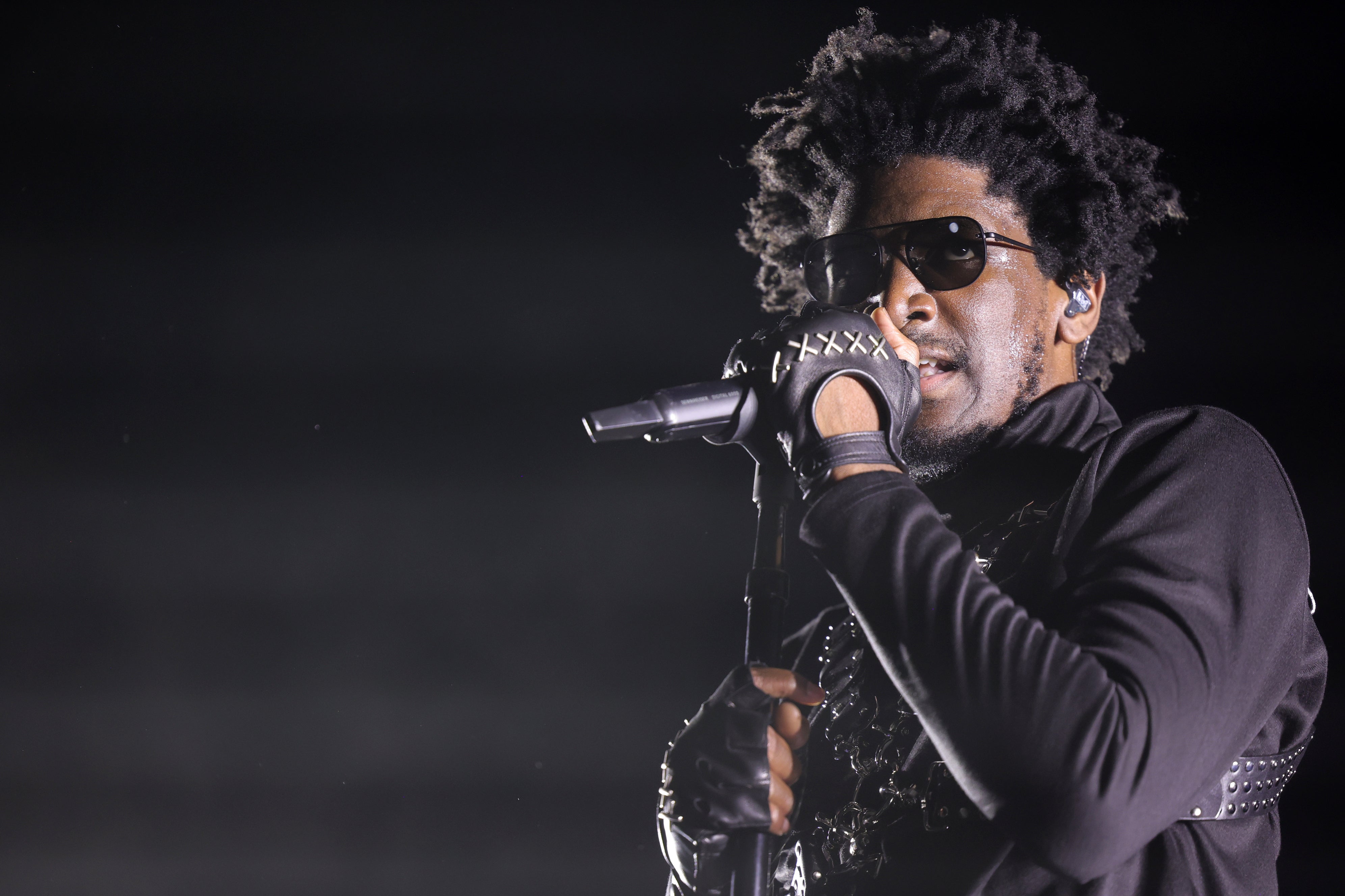 Labrinth is disillusioned with the music industry. Clearly, he&rsquo;s not alone