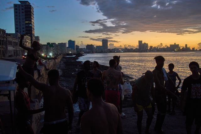 CUBA-BLOQUEO